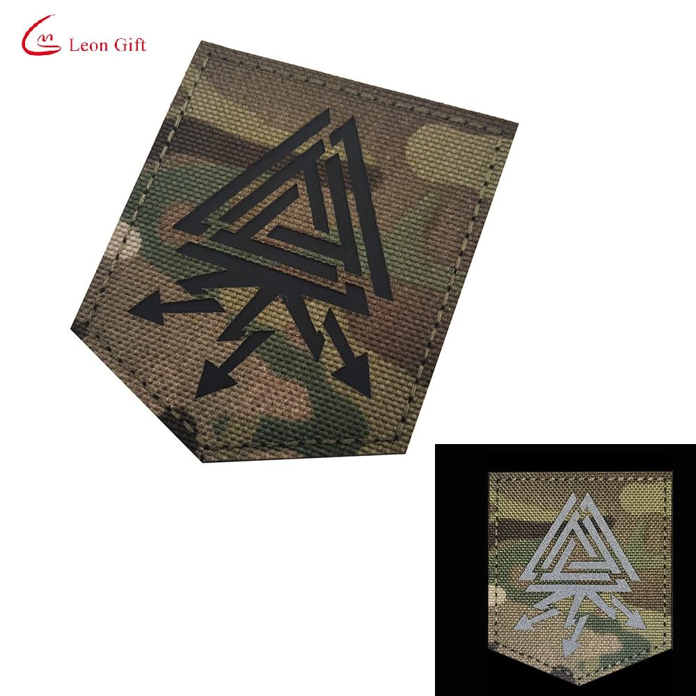 Factory Custom Design Logo Glow-in-The-Dark Nordic Viking Vking Triangle Arrow Morale Arm Badges Velcro Badge Military Police Embroiedred Patches