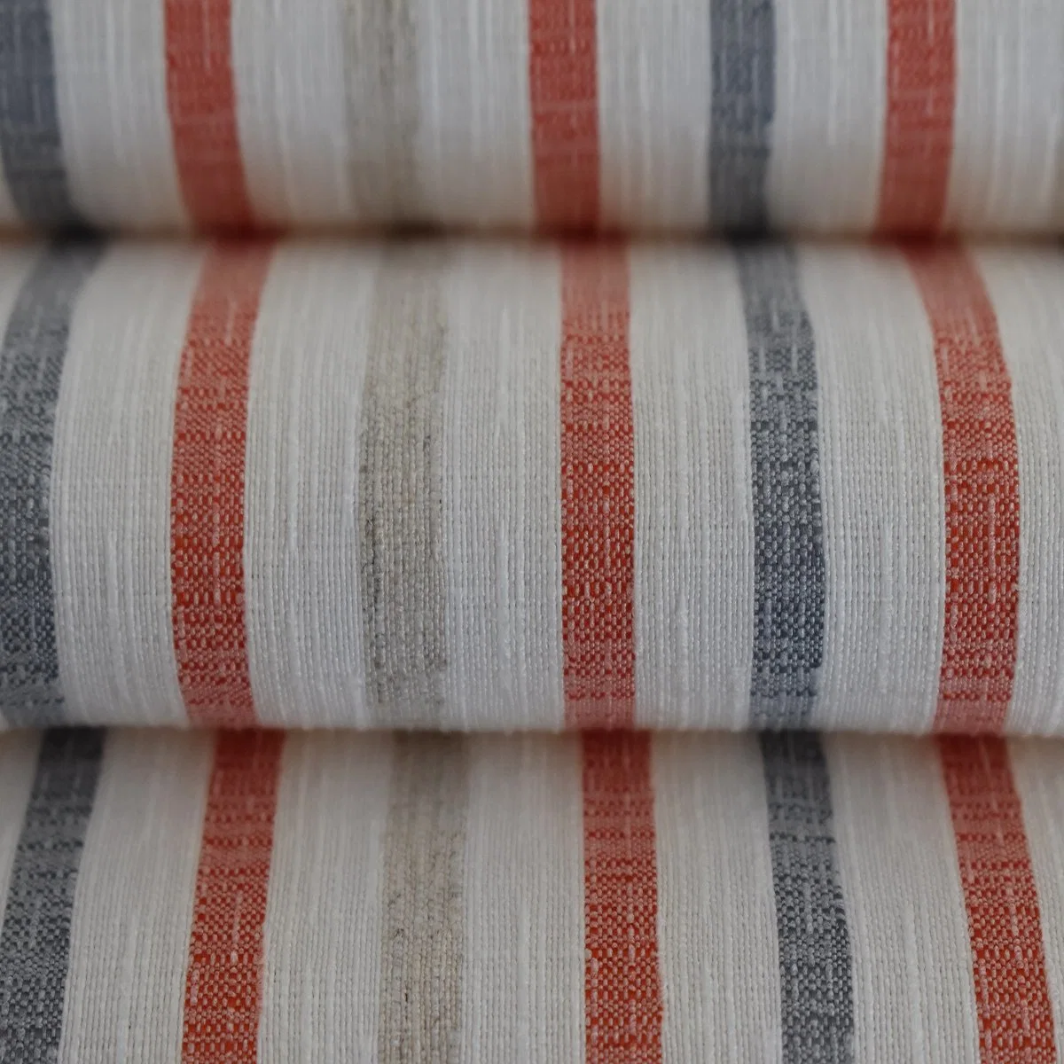 High quality/High cost performance  Yarn-Dyed Slubby Bengaline Textile Fabric