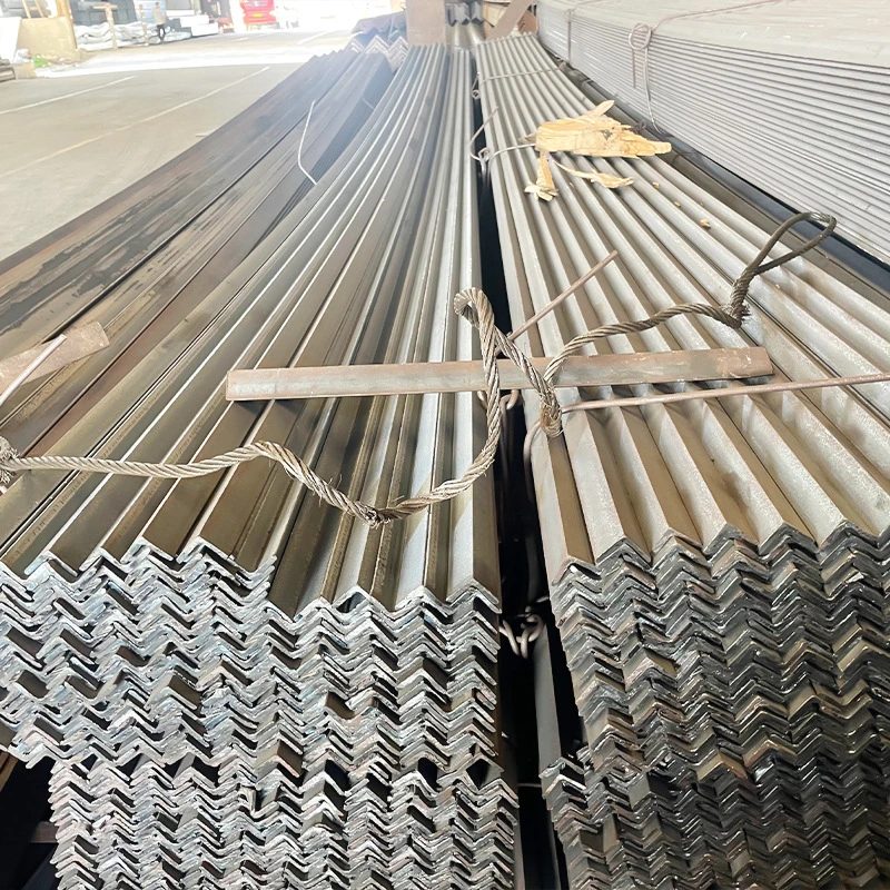 Hot/Cold Rolled Equal Side Q235B Galvanized Angle Steel for Building Material