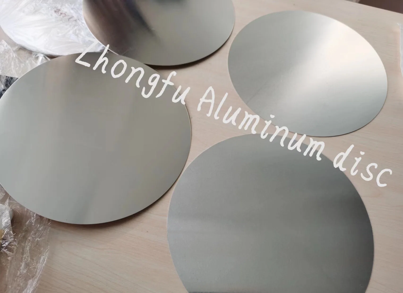 3xxx Precio 7075 6063 al 3003, acabado de espejo de aluminio de aleación de aluminio o disco círculos 1xxx 99.99 Pureza 1050 1060 Disco de aluminio para Cookwares Utensilios de Cocina