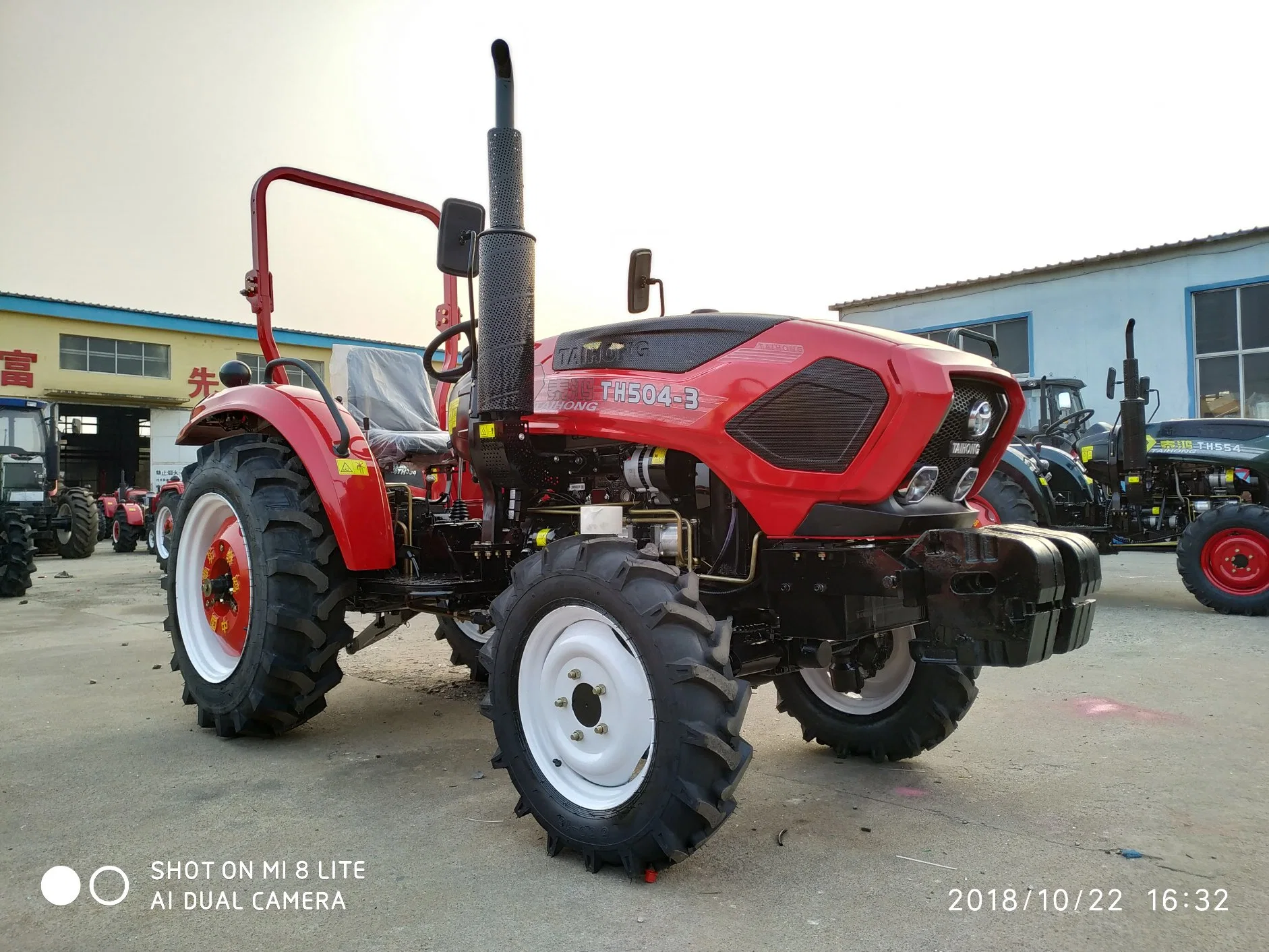 Landtechnik 4WD kompakte Mini-Power-Tiller Traktor 50HP Traktor Preis