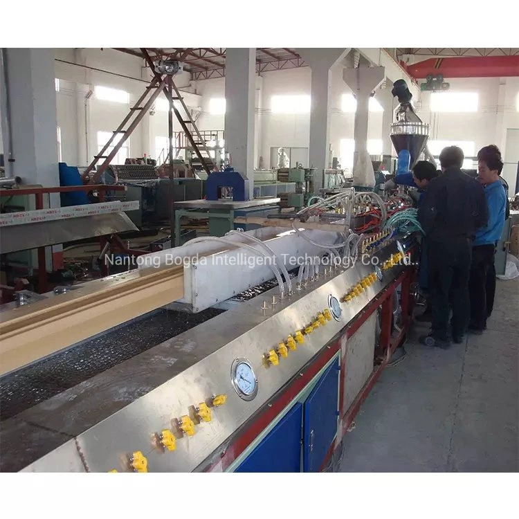 Plastic UPVC PVC Sliding Casement Windoor Profiles Door Frame Making Machine Production Line