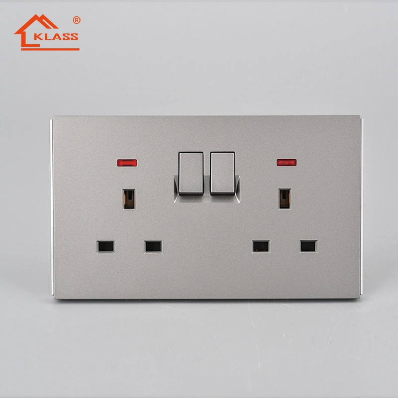 Switch Factory Good Quality 86 Type 3 Pin Universal Multifunction 13A Power Socket with LED Indicator with CE IEC Saso Gso