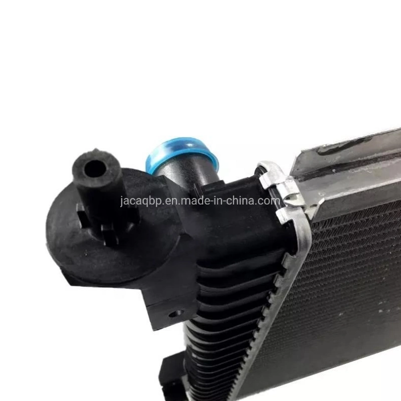 Auto Parts Engine Coolant Cooling System Radiator for Ldv Maxus V80 OEM C00002428