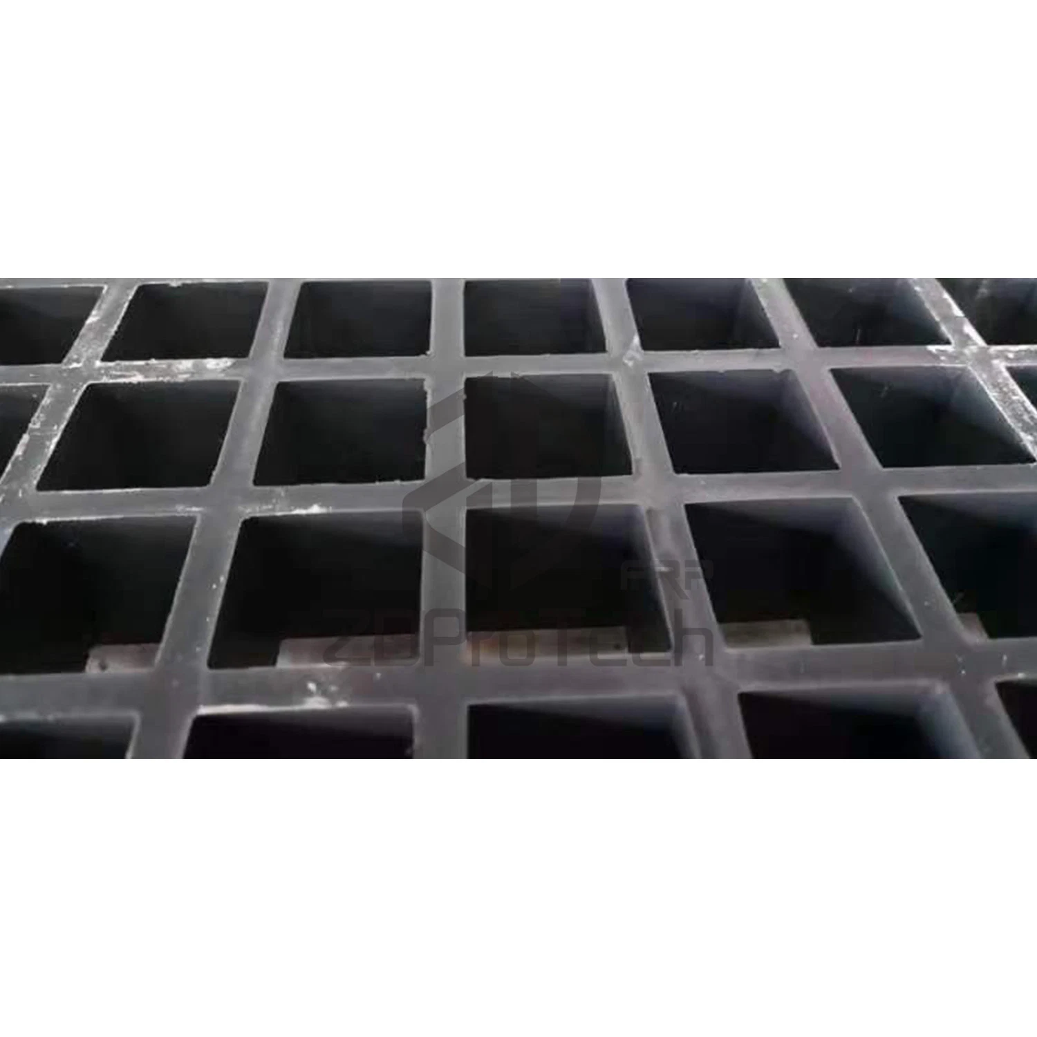 Manufacturer Supply FRP Fiberglass Moulded Driveway Drain Grating for Outdoor Use