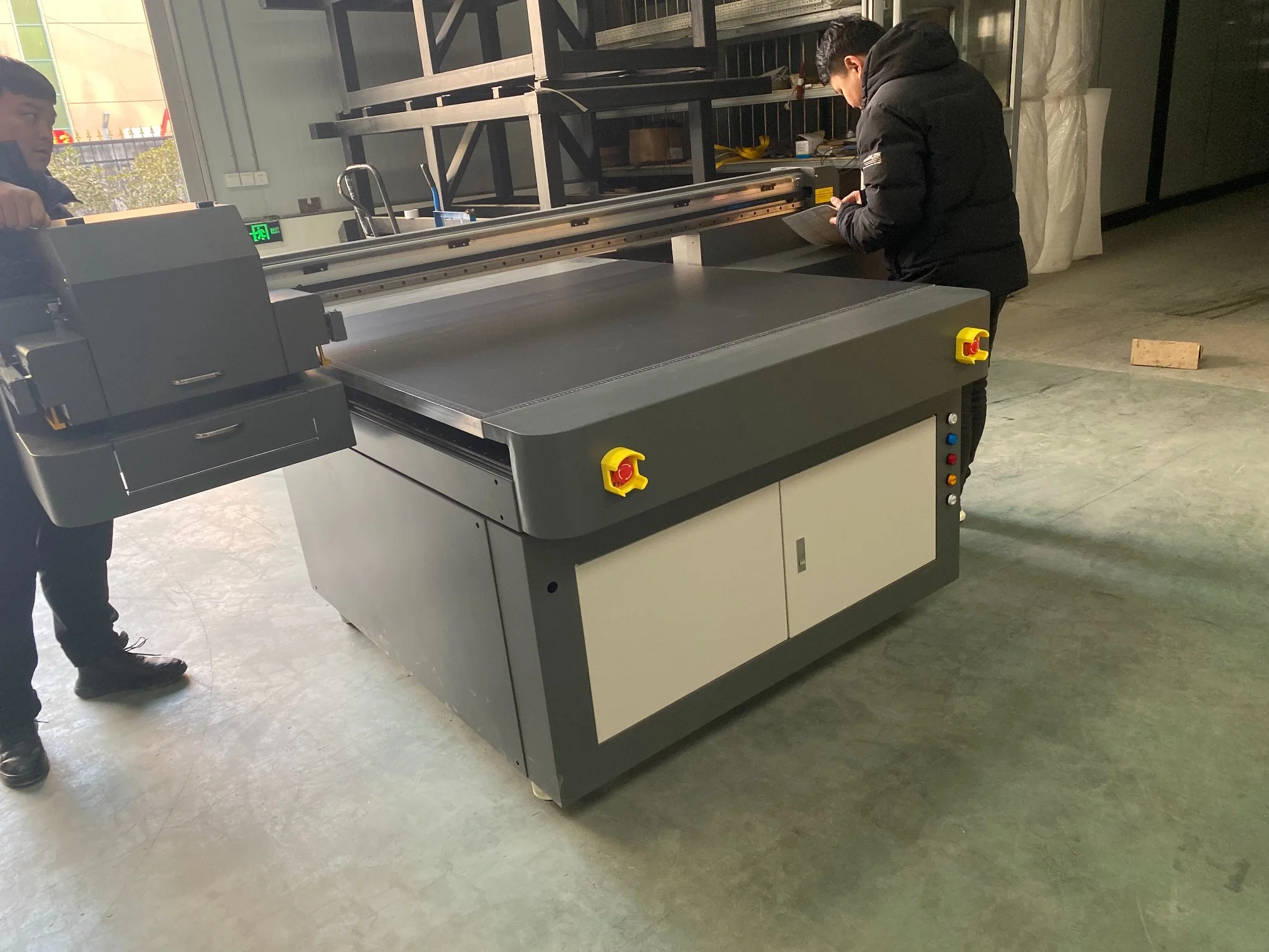 China Outdoor UV Flatbed Printer