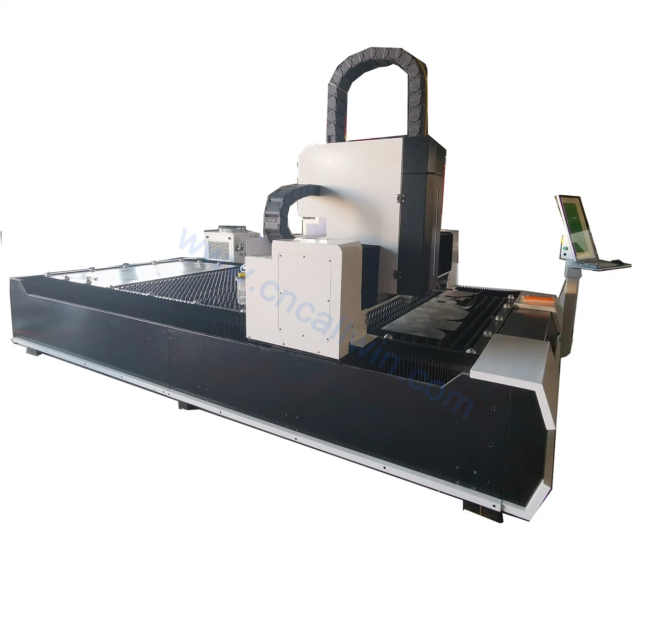 2000W Edelstahl Laser-Schneidemaschine / Raycus / max Faser Laser-Schneidemaschine Für Platten