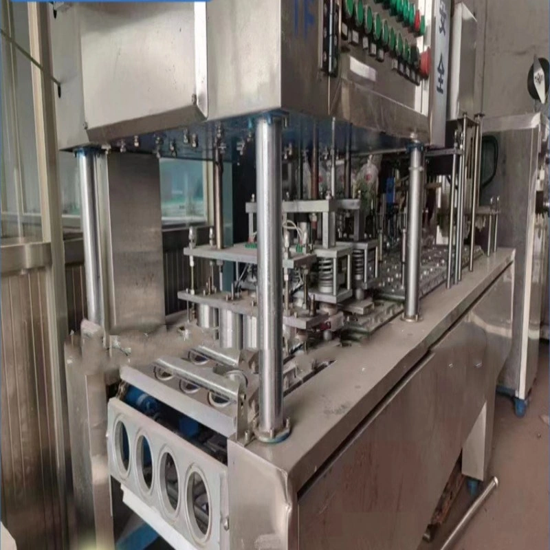 Used Cup Filling Machine, One out Four Juice Beverage Filling Machine, Mineral Water Filling Machine, Linear Filling Machine