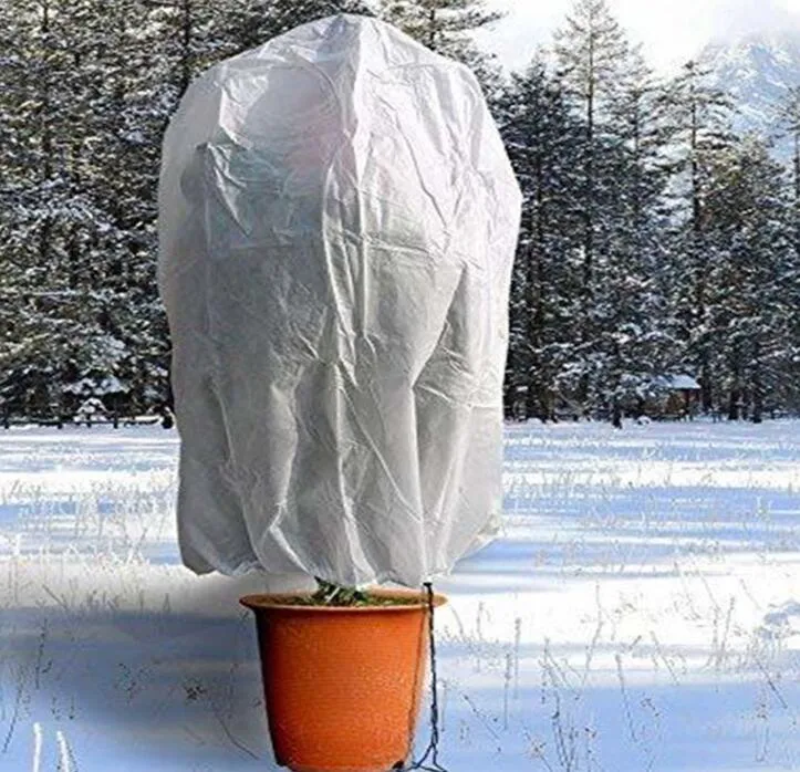 Usine couvre respirante couvercle de cultures en rangs flottante de protection contre le gel le vent de l'hiver de la protection contre les gelées d'insectes tissu non tissé Spunbond