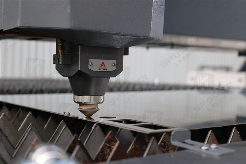 Производитель ЧПУ 3Квт волокна с ЧПУ лазерный гравировка и режущие машины 3015 пластину и трубку волокна Лазерная резка