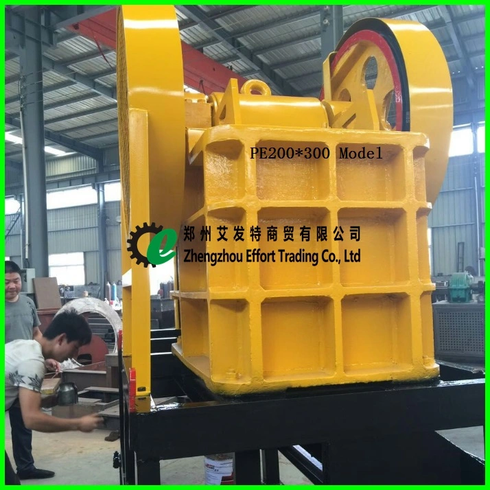 Top Quality Mobile Gold Ore Crusher, Small Portable Rock Crusher