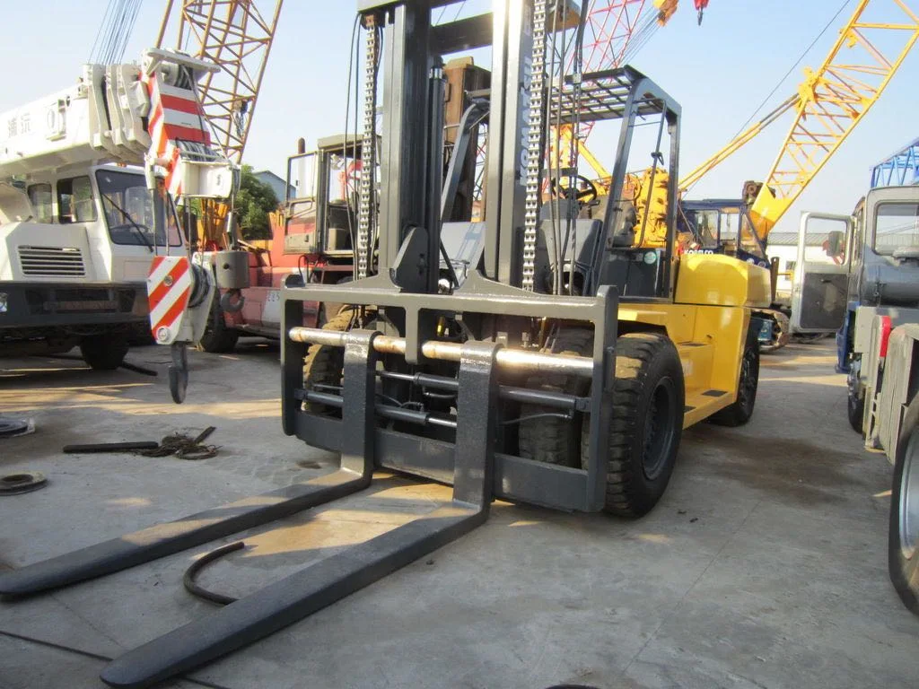 Used Japan Komatsu Forklift 20 Ton 25 Ton 10 Ton Diesel with Low Price for Sale