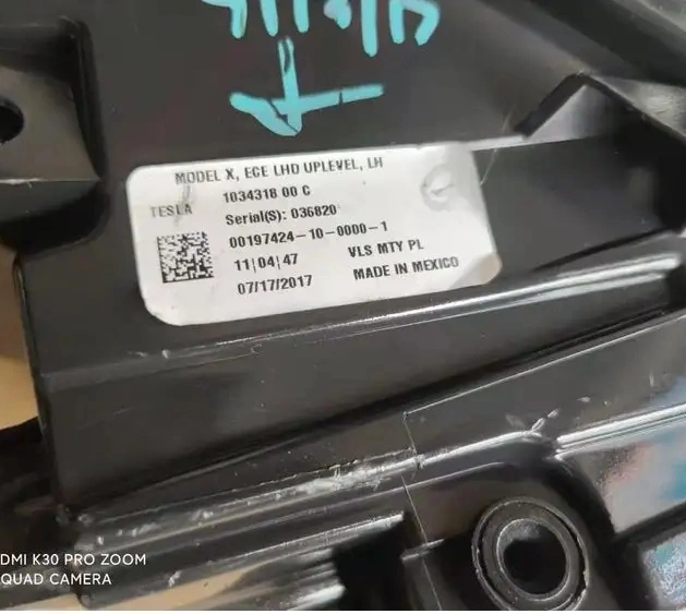 Farol para automóvel usado original 1034318 1034319 para 2016-2020 Tesla Peças automáticas do Model X.