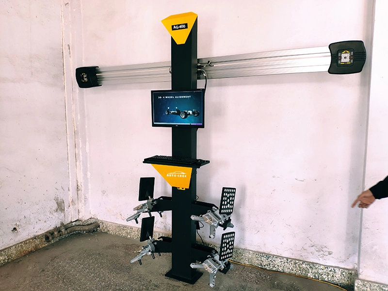 Auto Tracking 3D Wheel Aligner Machine