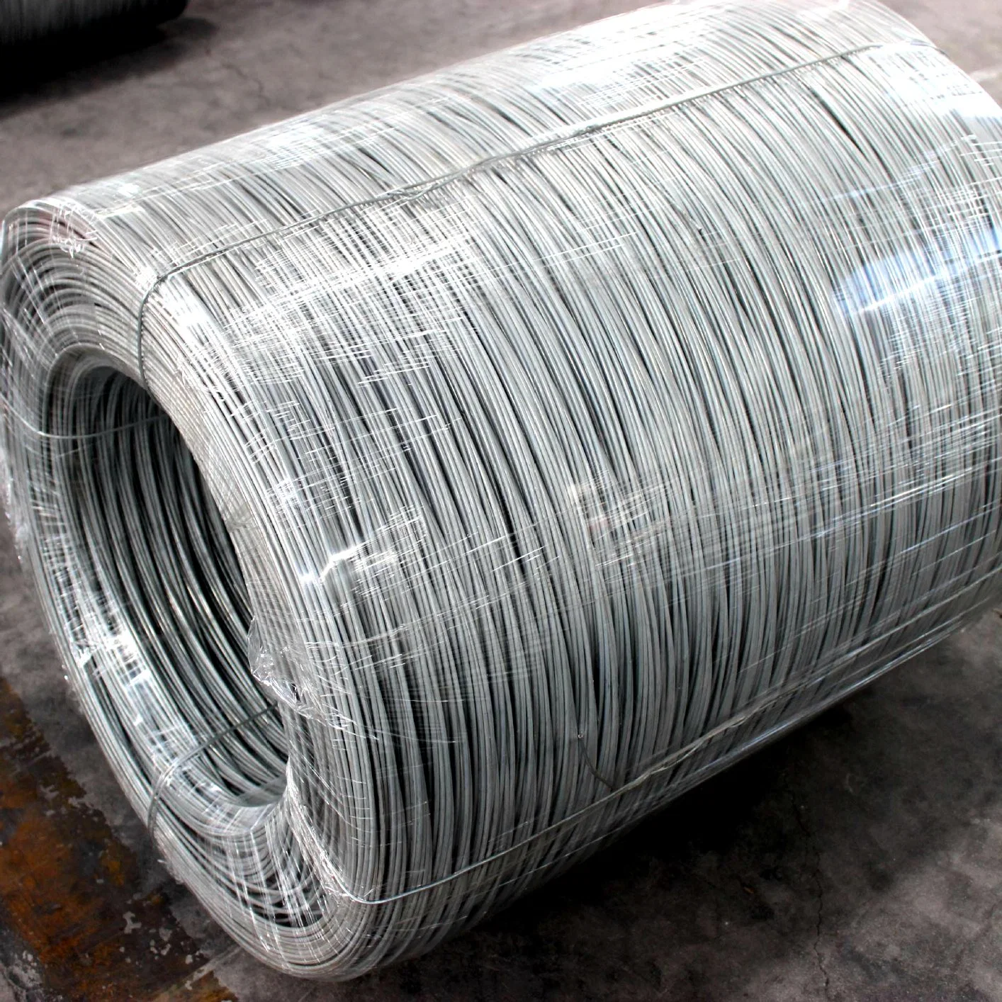 Fábrica directa Venta de alambre galvanizado DIP caliente Electro Hierro galvanizado Cable