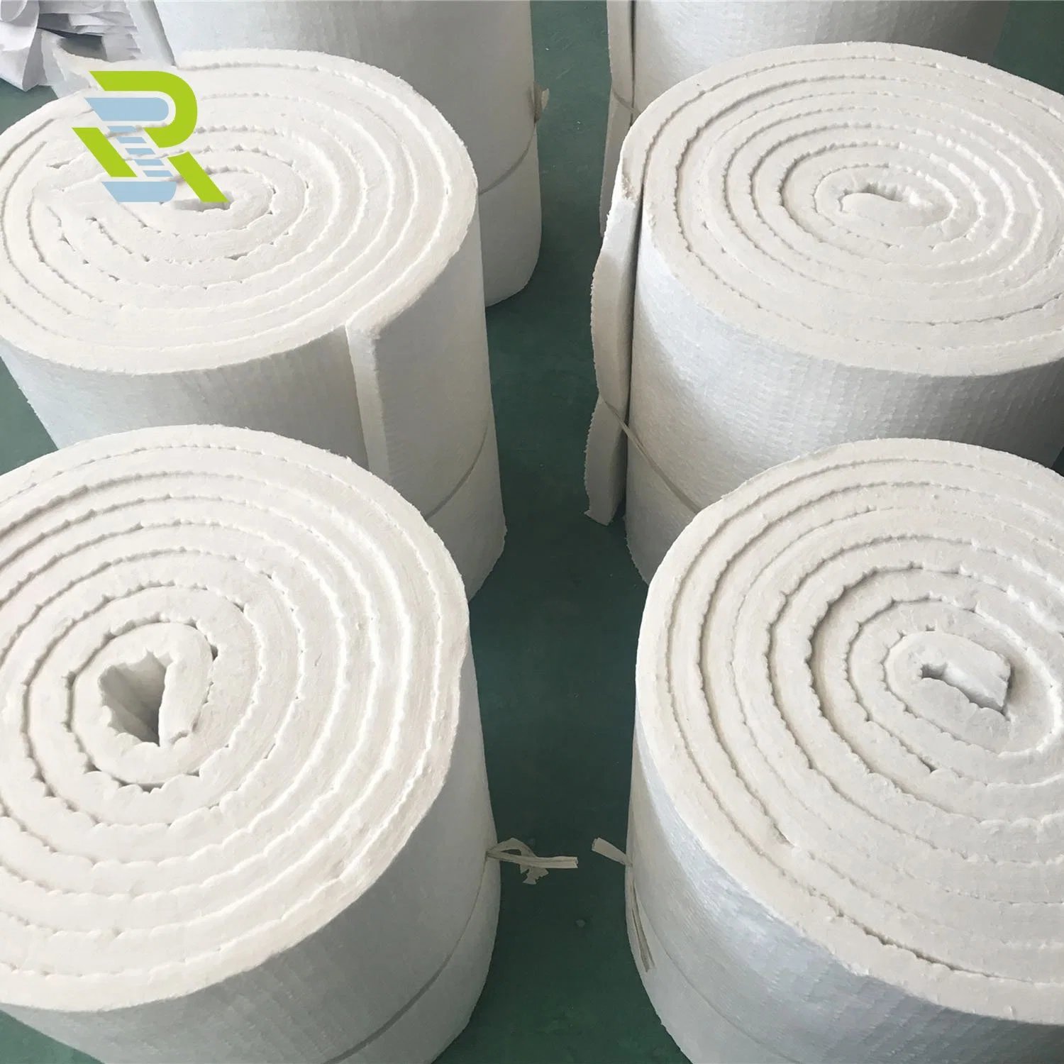 China Zibo Supplier of Ceramic Fiber Blanket 1260c 96kg/M3 Thermal Insulation Material