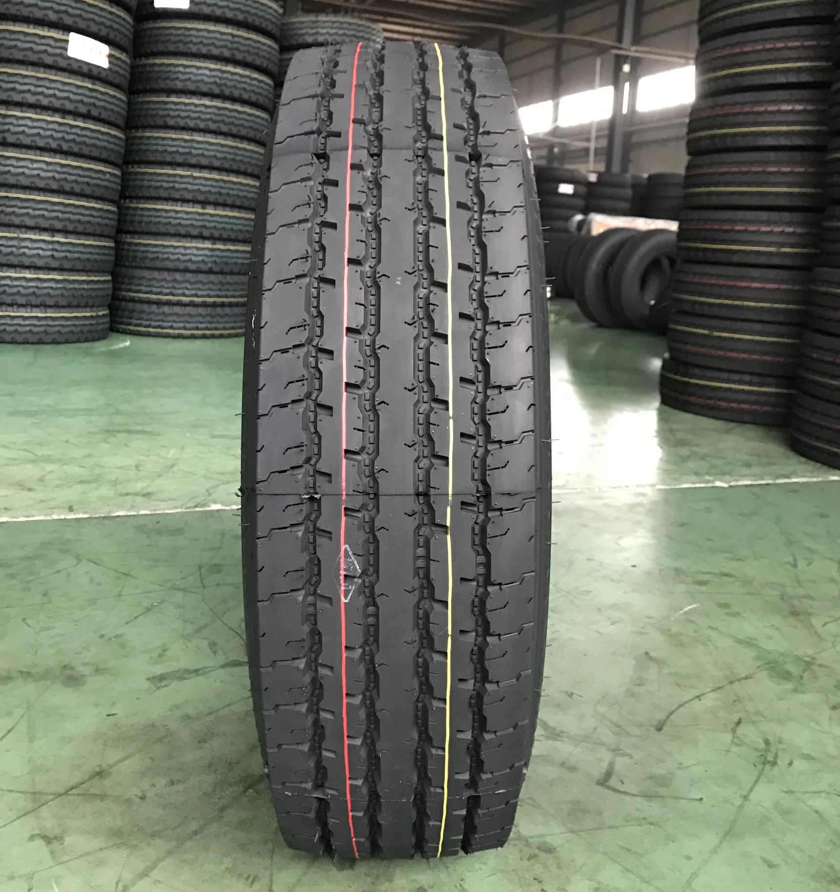 315/80r22.5 11r22.5 12r22.5 315/70 R22.5 385/65r22.5 Joyway Wholesale/Supplier All Steel Radial Tubeless Rubber Heavy Duty Truck Bus TBR Tyre Tire