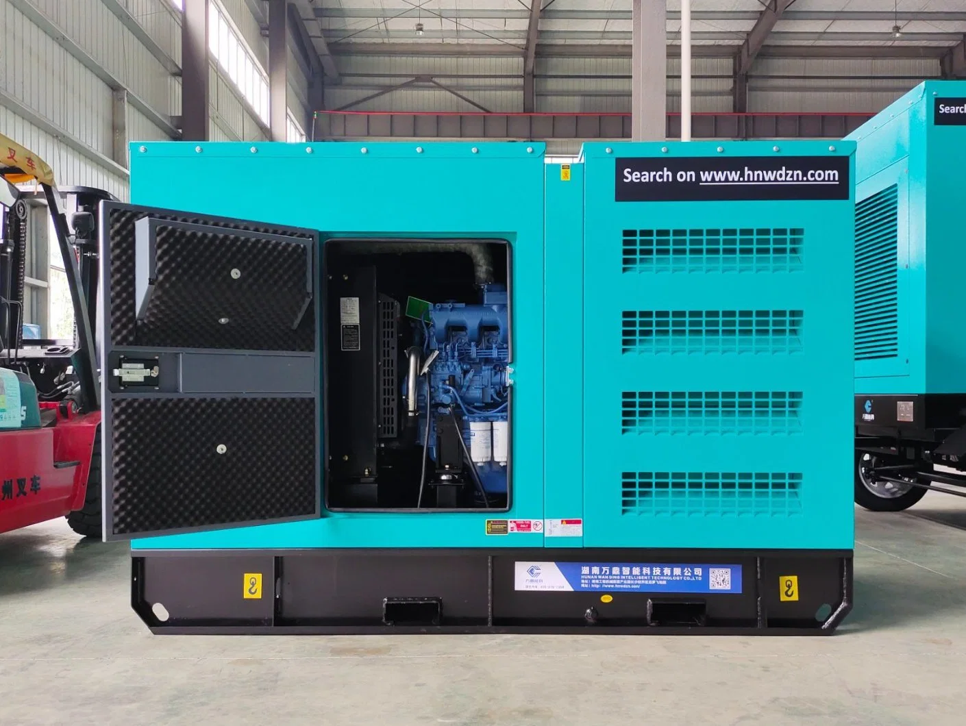 Electric Power Generator Water Cooled Cummins/Volvo/Yuchai Engine Soundproof 10-3750kVA Silent Diesel Generator