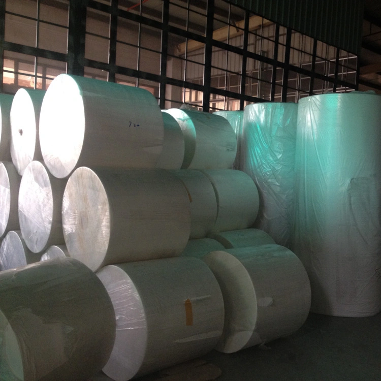 Material de papel de bambú blanqueada Personalizada / Jumbo crudo tejido rollo papel higiénico 2ply