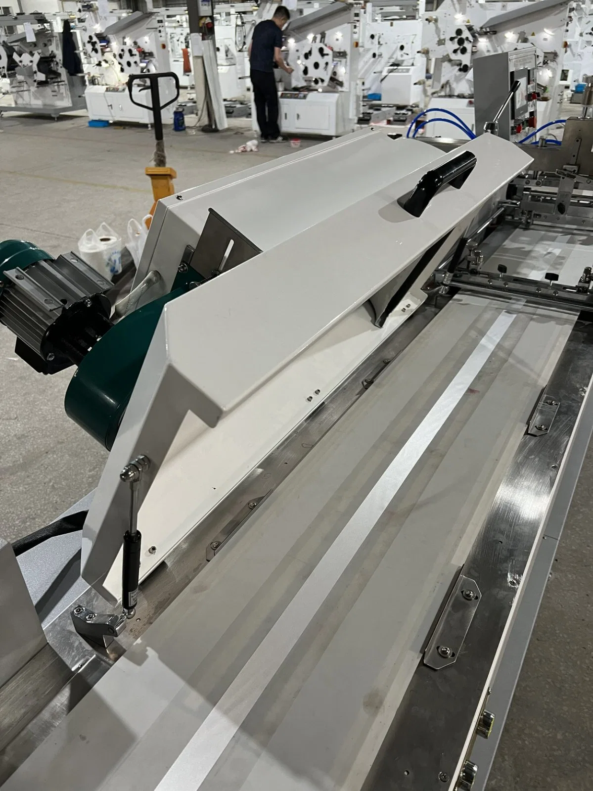 1-4-цветная автоматическая печать на тканом атласе шелка для тяжелых условий эксплуатации Машина для ремней безопасности и текстильных стропов