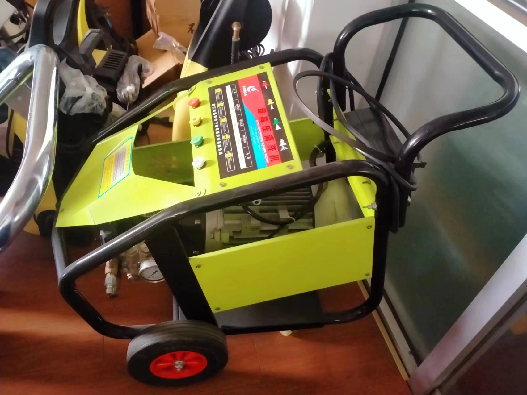 20hp البنزين عالي الضغط تنظيف الصرف الصحي آلة تنظيف المياه 30 lpm 250 بار ماكينات التنظيف