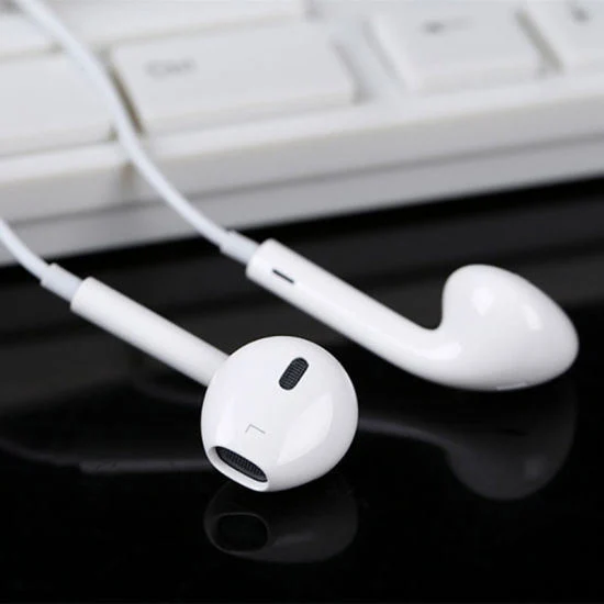 Wired Earphone for Plug Earphone with Lightning Contactor Bluetooth Earphones Mic Stereo Earbud