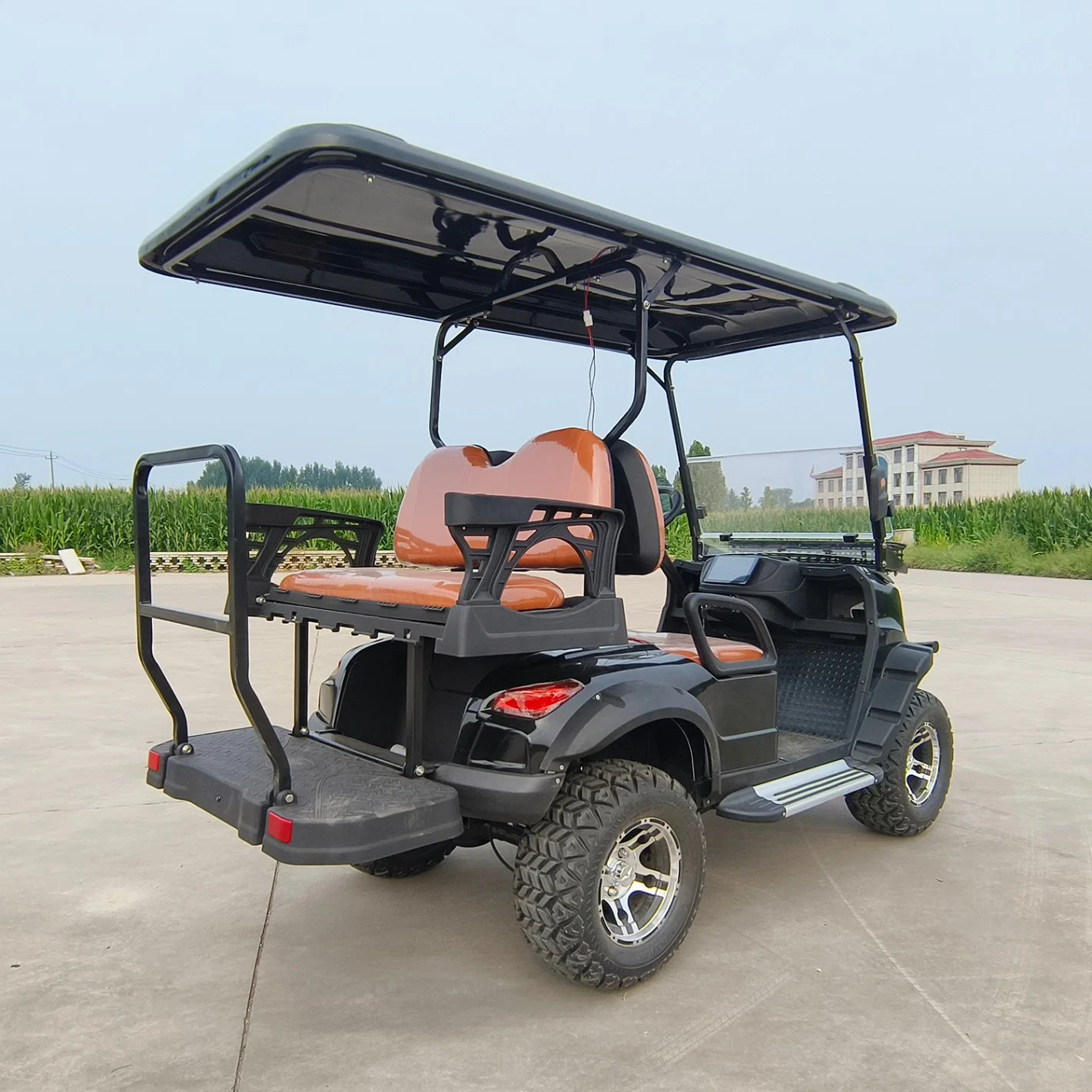 Durable 4 Seater Electric Hunting Lifted Golf Carts for Hospital