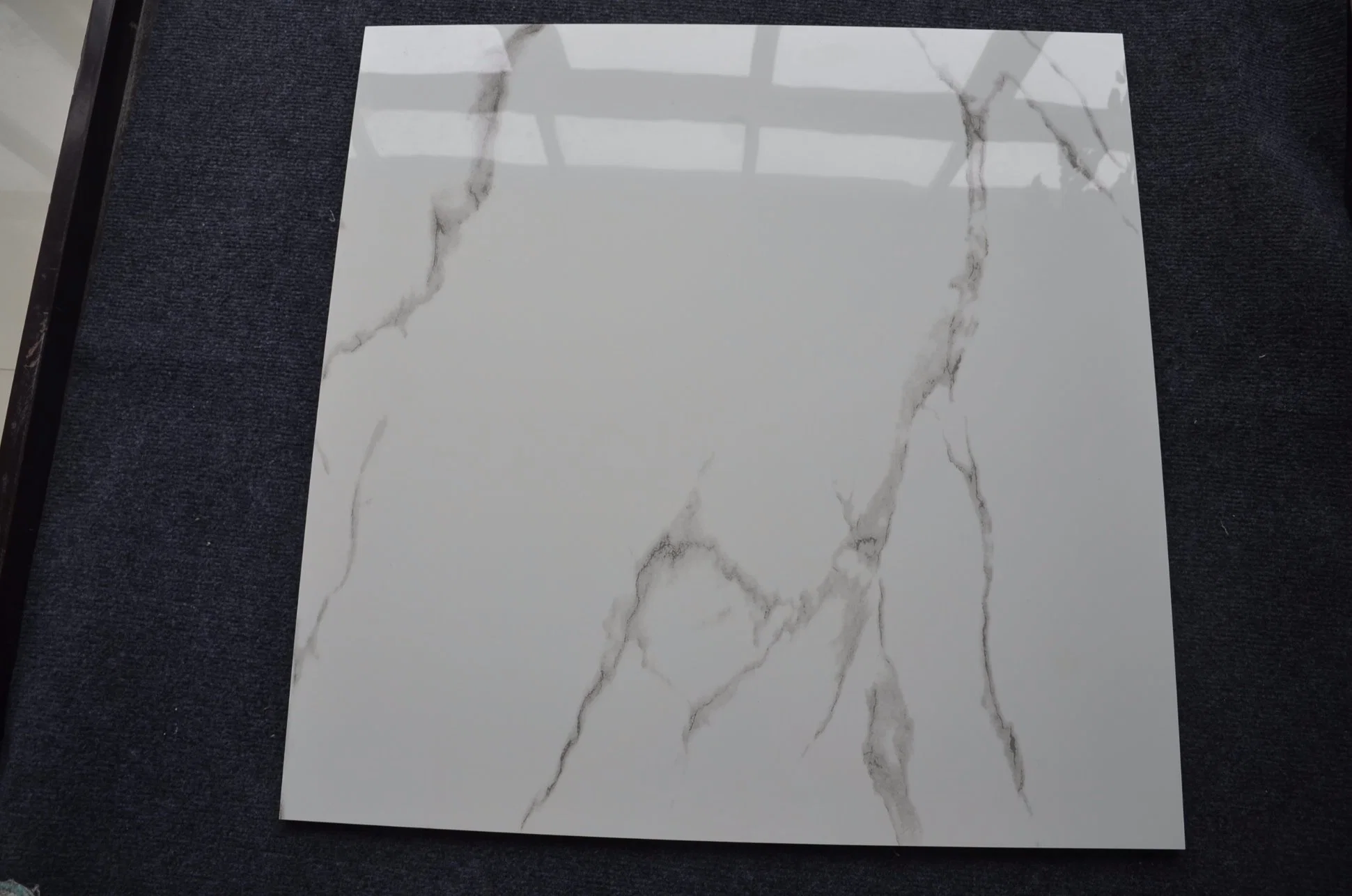 Marble Look Polished Porcelain Tile White 600*600