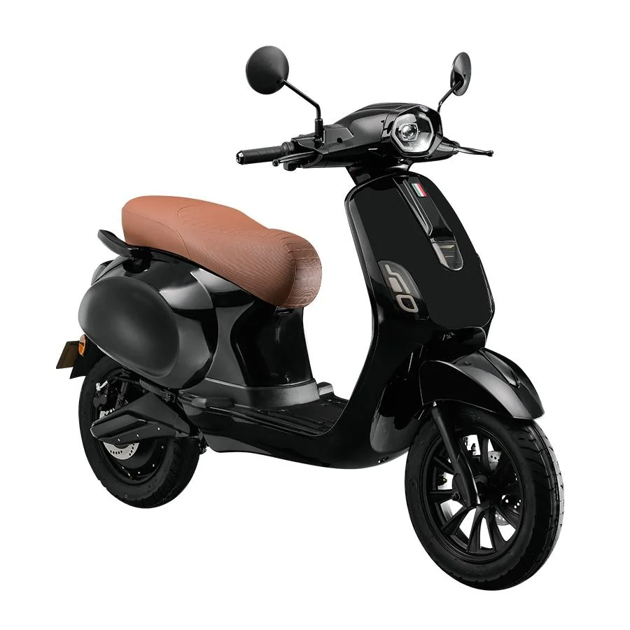 Vente en gros Chine hors route puissant vélo rapide de terre fort vélo Smart Two Wheels CEE moteur électrique de moto adulte électrique E Scooter