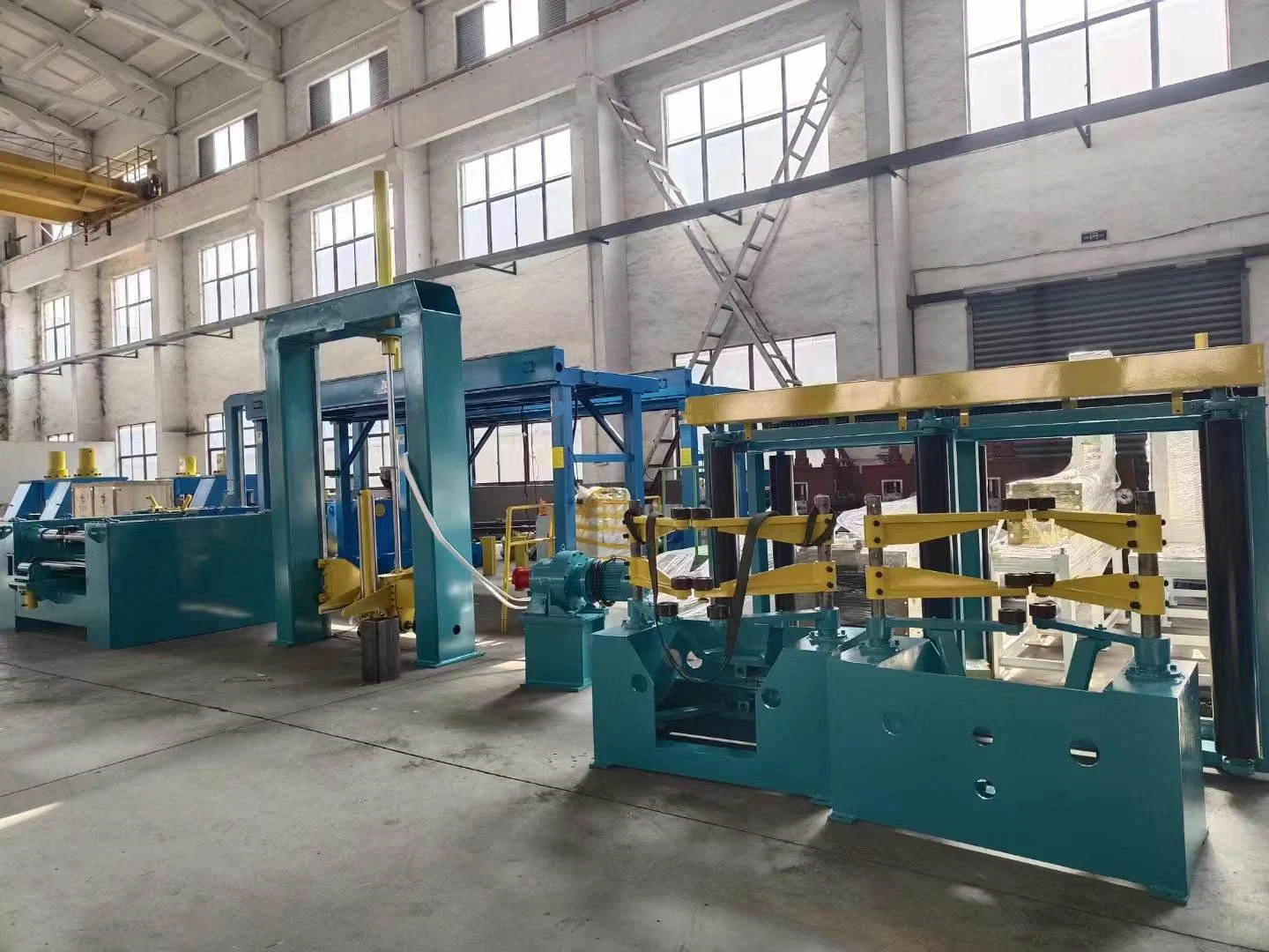 1800mm Web Height H Beam Auto Assembling Machine with CO2 Gas Welding