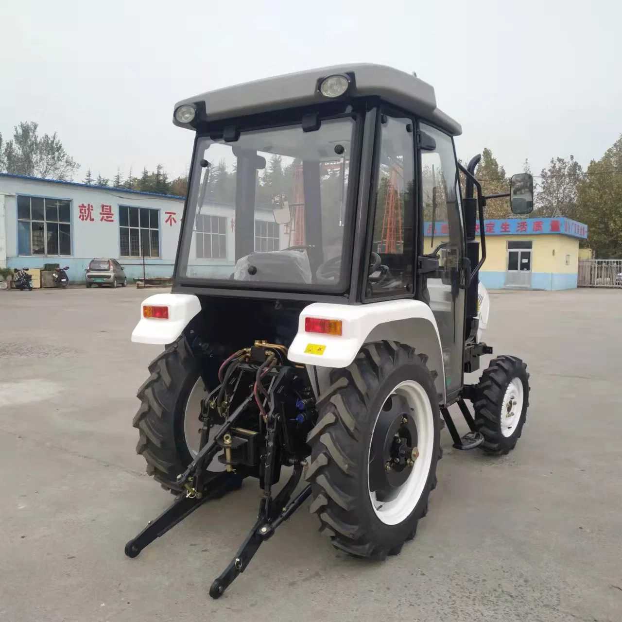 Prix du tracteur agricole Taihong 35HP 40HP 45HP 50HP 55HP.