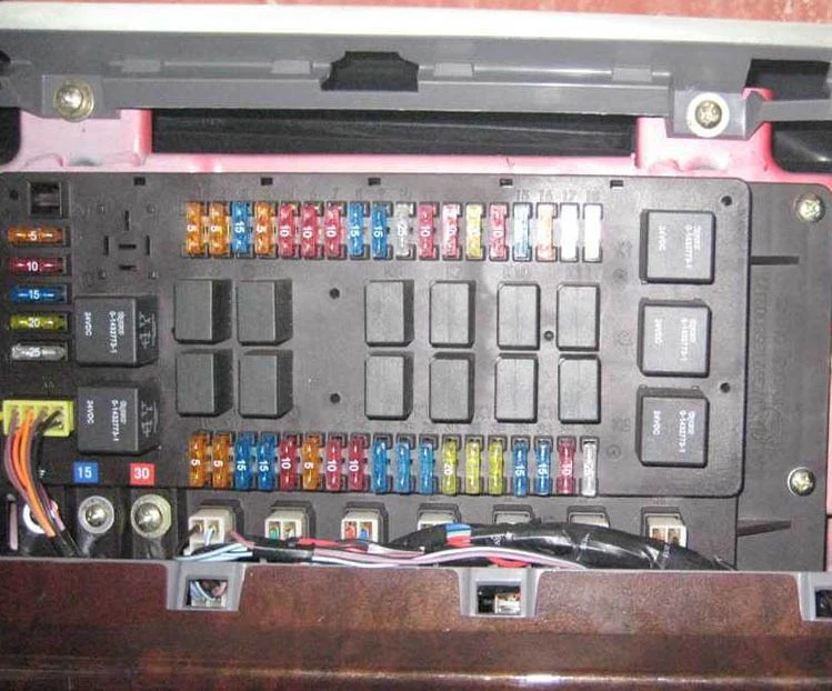 لوحة كمبيوتر وحدة التحكم في صندوق المنصهرات لمربع التوصيل الكهربائي مناسبة لـ Delong F3000، F2000، Aolong