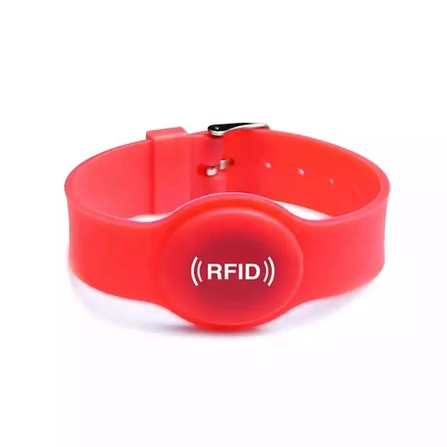 Waterproof Watch Buckle Model Passive Silicone RFID Wristbands Ntag213 Ntag215 Ntag216 Size Adjustable