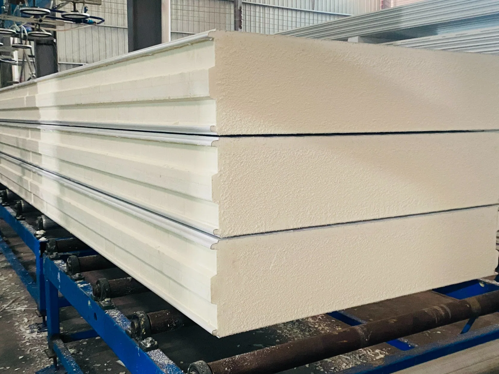 Specializing in The Production of Polyurethane Cold Storage Board Sealed Fire-Resistant Multi-Purpose Wall Panel PU/PIR/Puf/PUR Workshop Purific Sandwich Panel