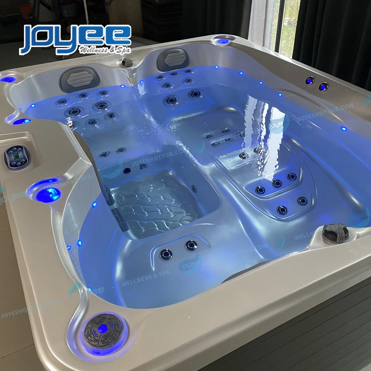 Joyee 5 Persons Pure White Acrylic Therapy Whirlpool Family SPA