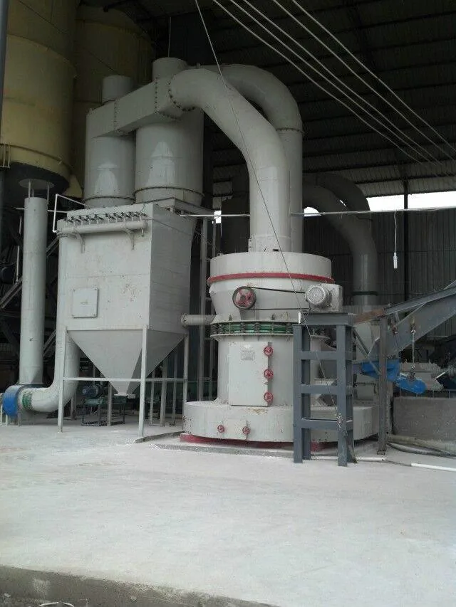 Industrial Fine Powder Grinder Mill Mineral Grinding Mill Raymond Mill in China