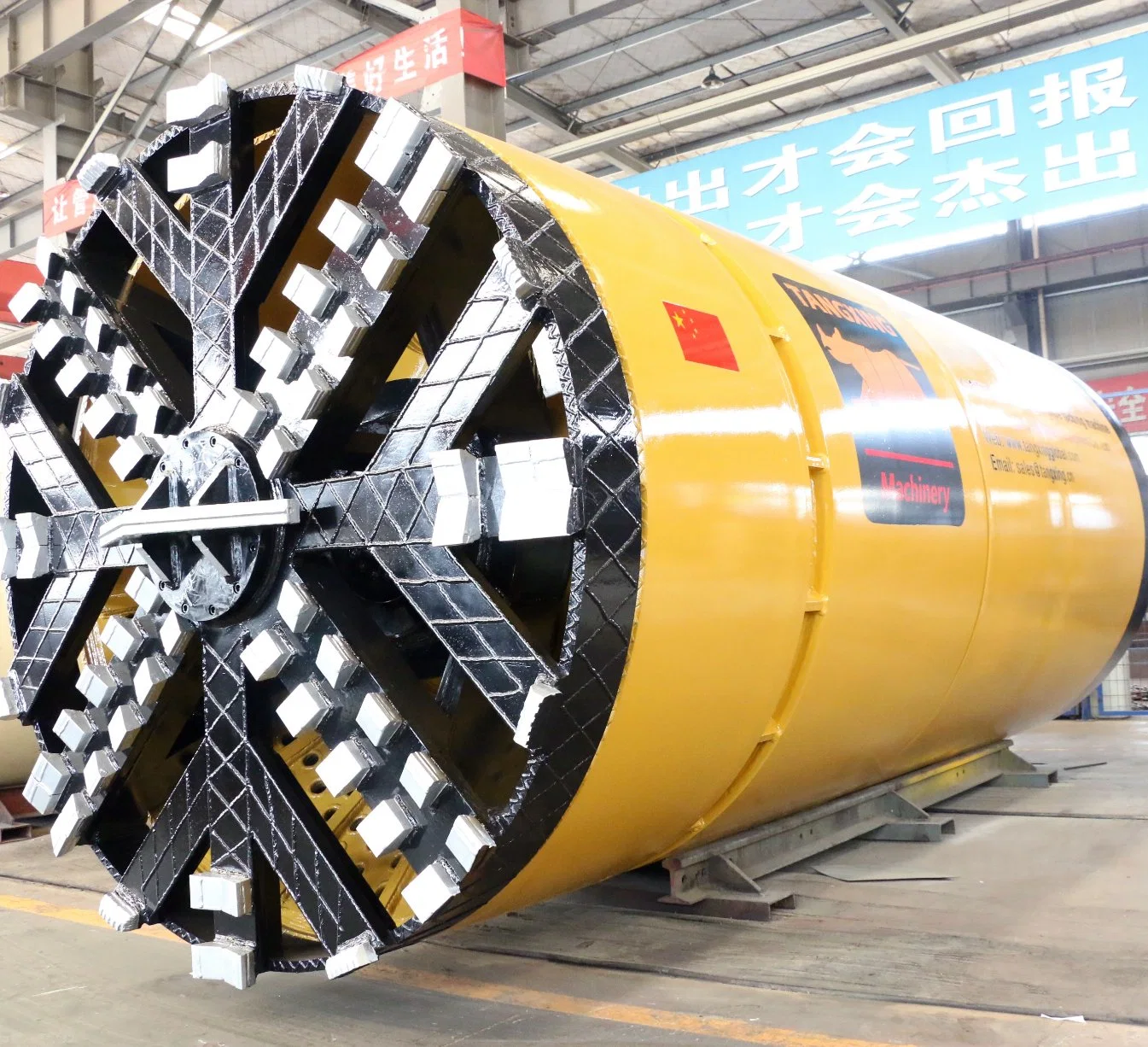 2000mm Soft Rock Tunnel Boring Machine Price