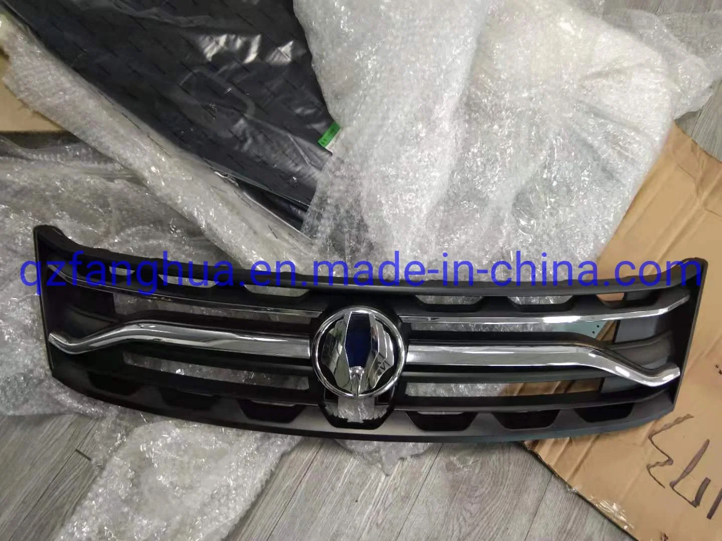 Les pièces de moteur 7875034521 Ssangyong Grille de calandre 2021 Korando C