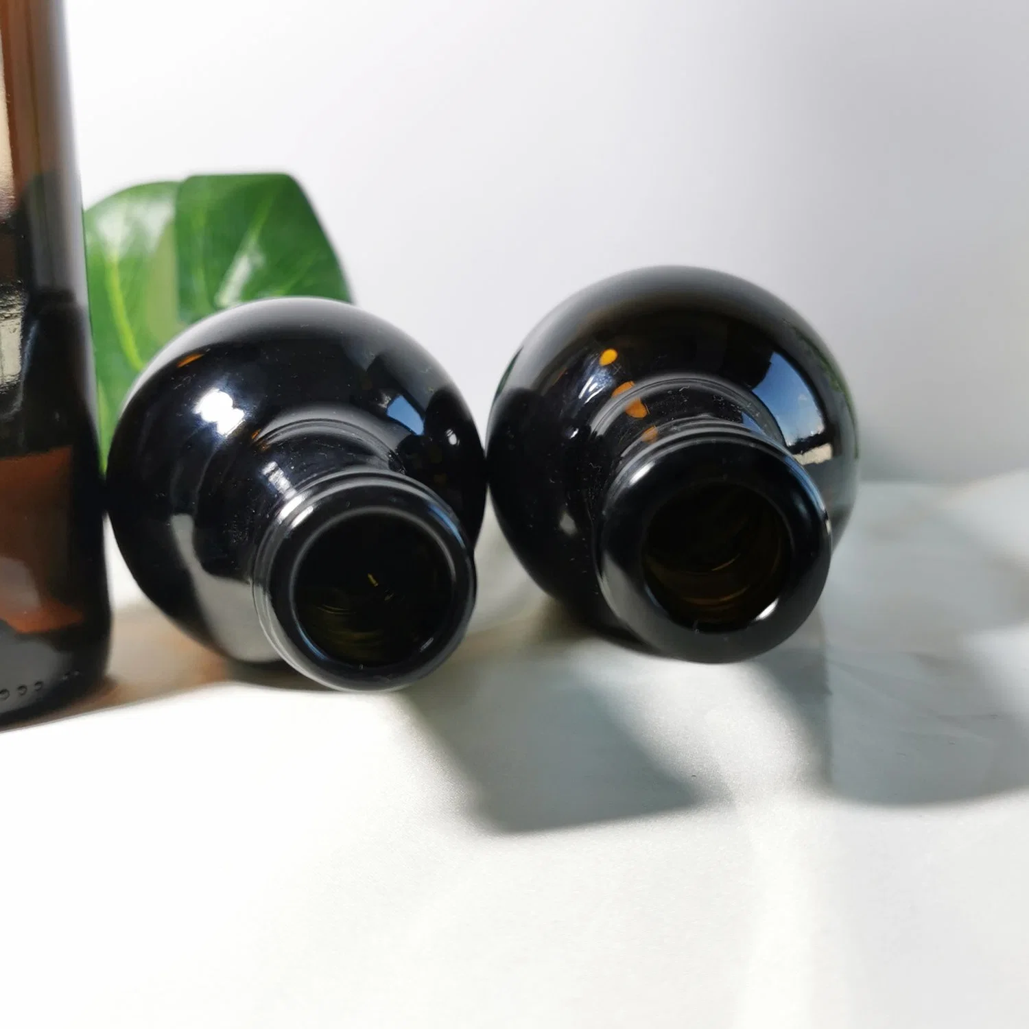 Fat Round Cylinder Dark Brown High quality/High cost performance  Glass Red Wine Bottles