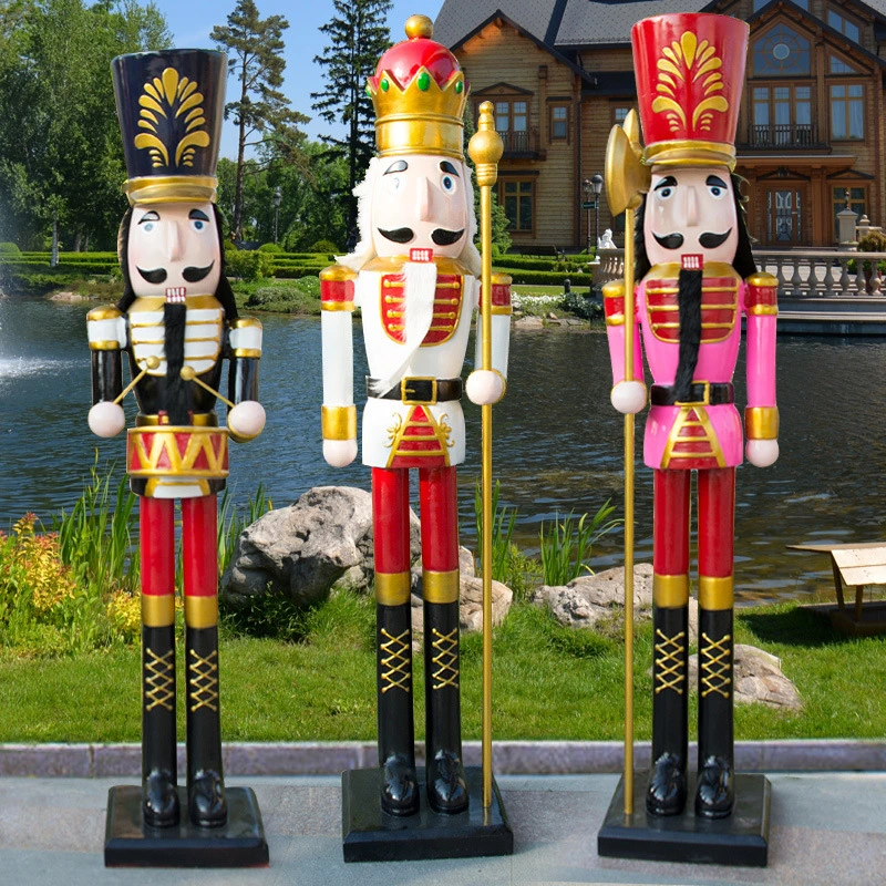 Outdoor Colorful 6FT Christmas Nutcracker Soldier Fiberglass Giant Nutcracker Ornament for Sale