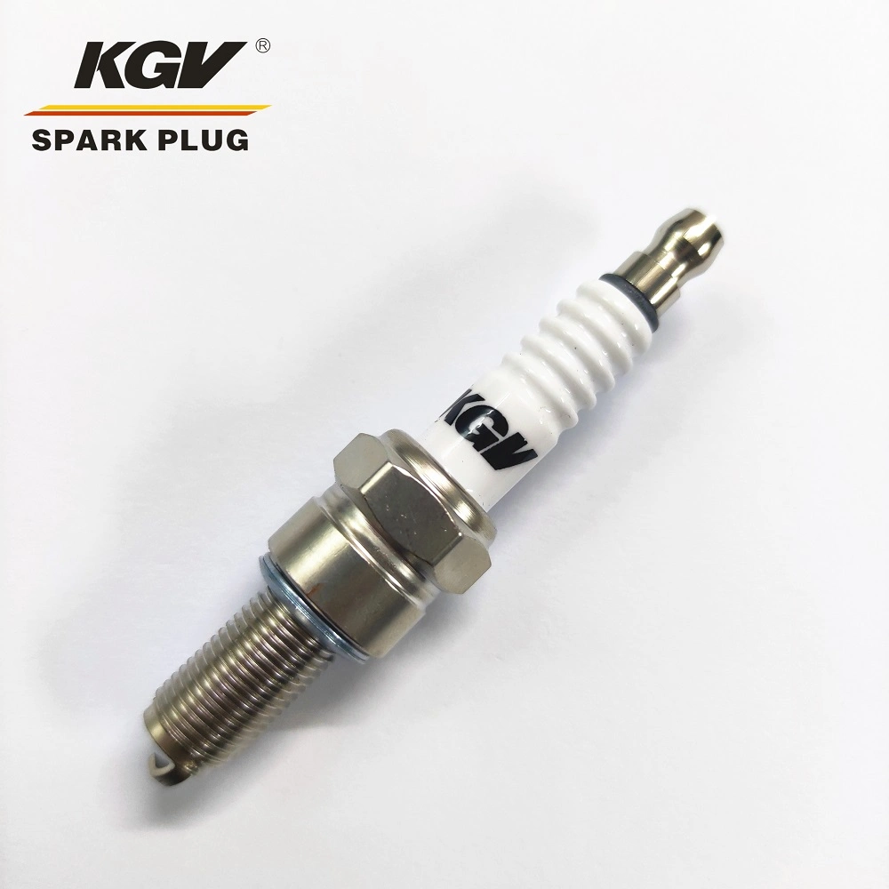 Motorcycle Spark Plug Cr8e for Lml Beamer, Freedom, Graptor