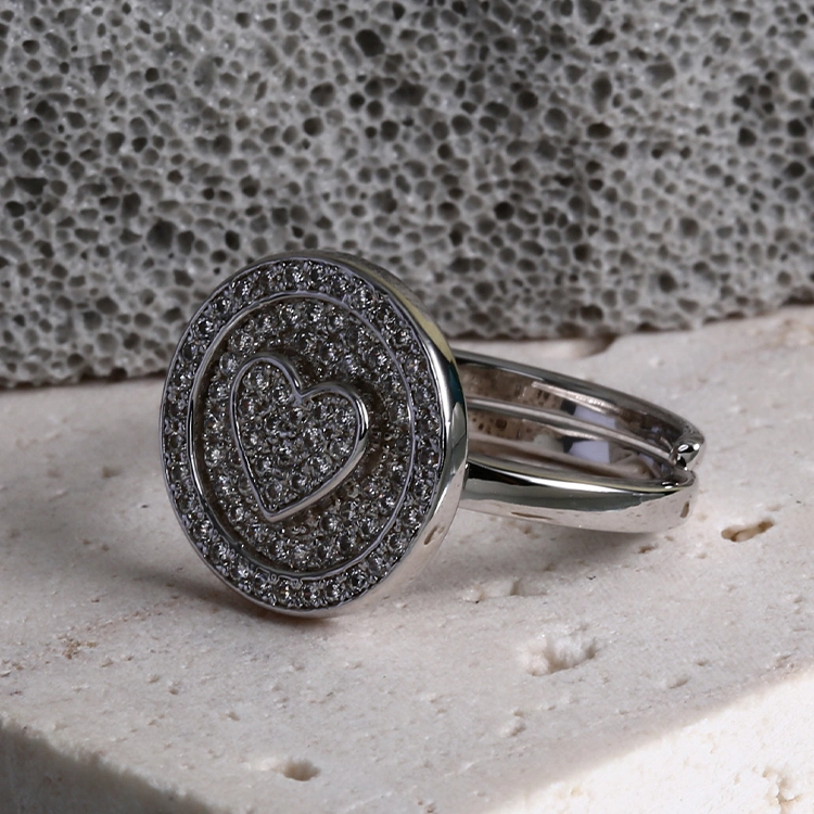 Factory Wholesale Jewellery Fashion Jewelry Shining Heart Cubic Zirconia Moissanite Fine Charm Ring