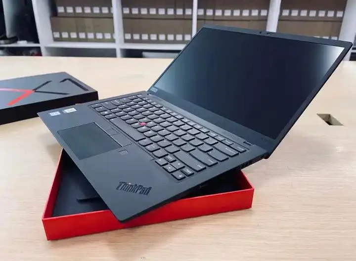 Оригинальные ноутбуки для ThinkPad X1 Carbon Core I7 8-го поколения Ноутбуки второй руки использовали ноутбук Портативный компьютер для бизнеса