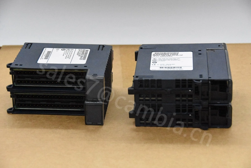 Módulo de salida del PLC GE IC695ALG600 RX3i