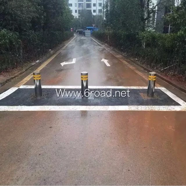 Custom Size Automatic Remote Hydraulic Roadway Safety Road Blocker, Safety Parking Blocker, Safety Car Blocker