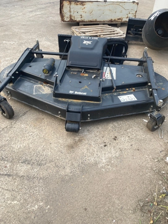 Usado en stock Nuevo accesorio de segadora de cargadora compacta Bobcat Cortador de hierba Cropper