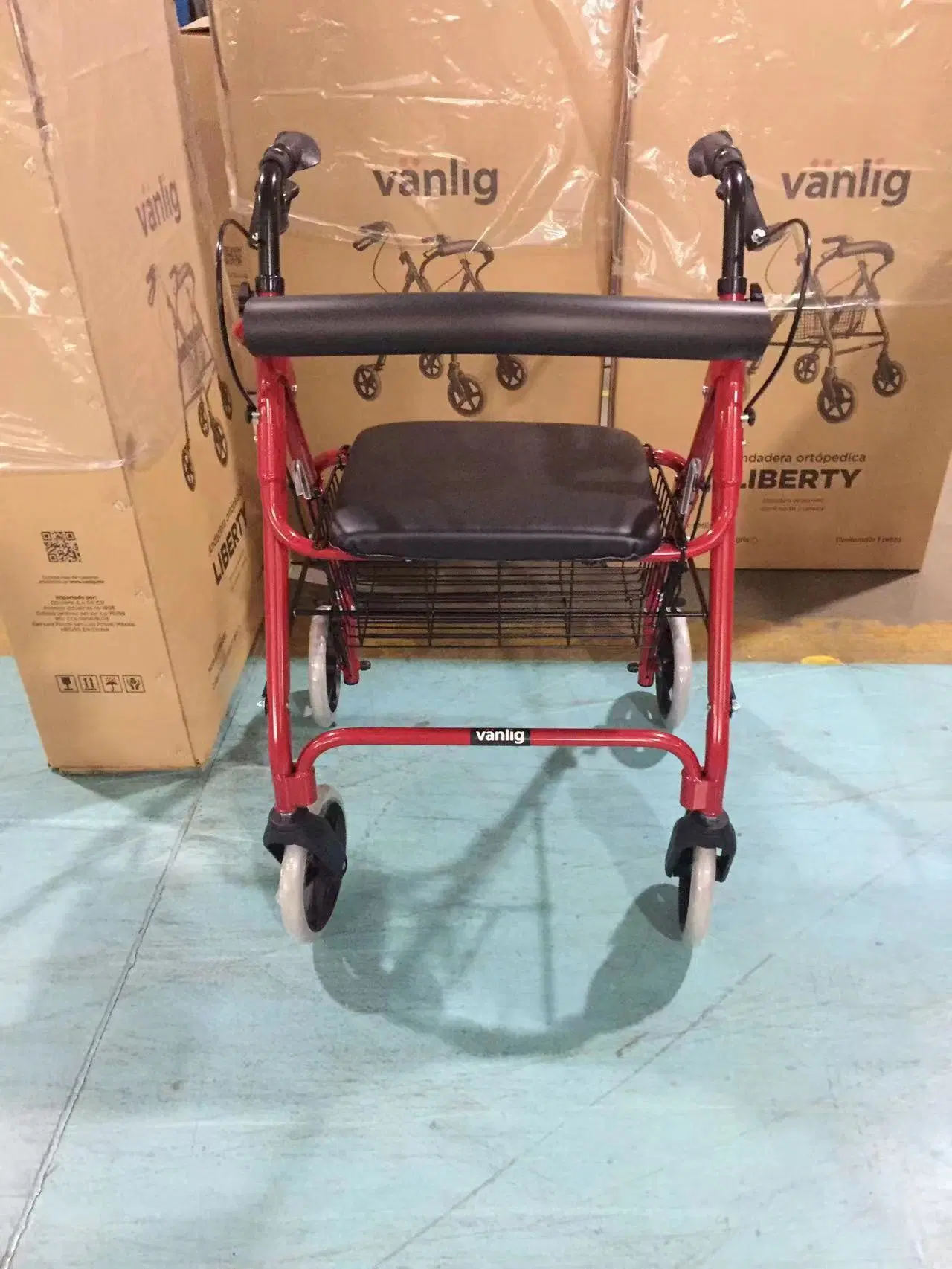 China Manufacturer of Medical Rehabilitation Rollator Bme881