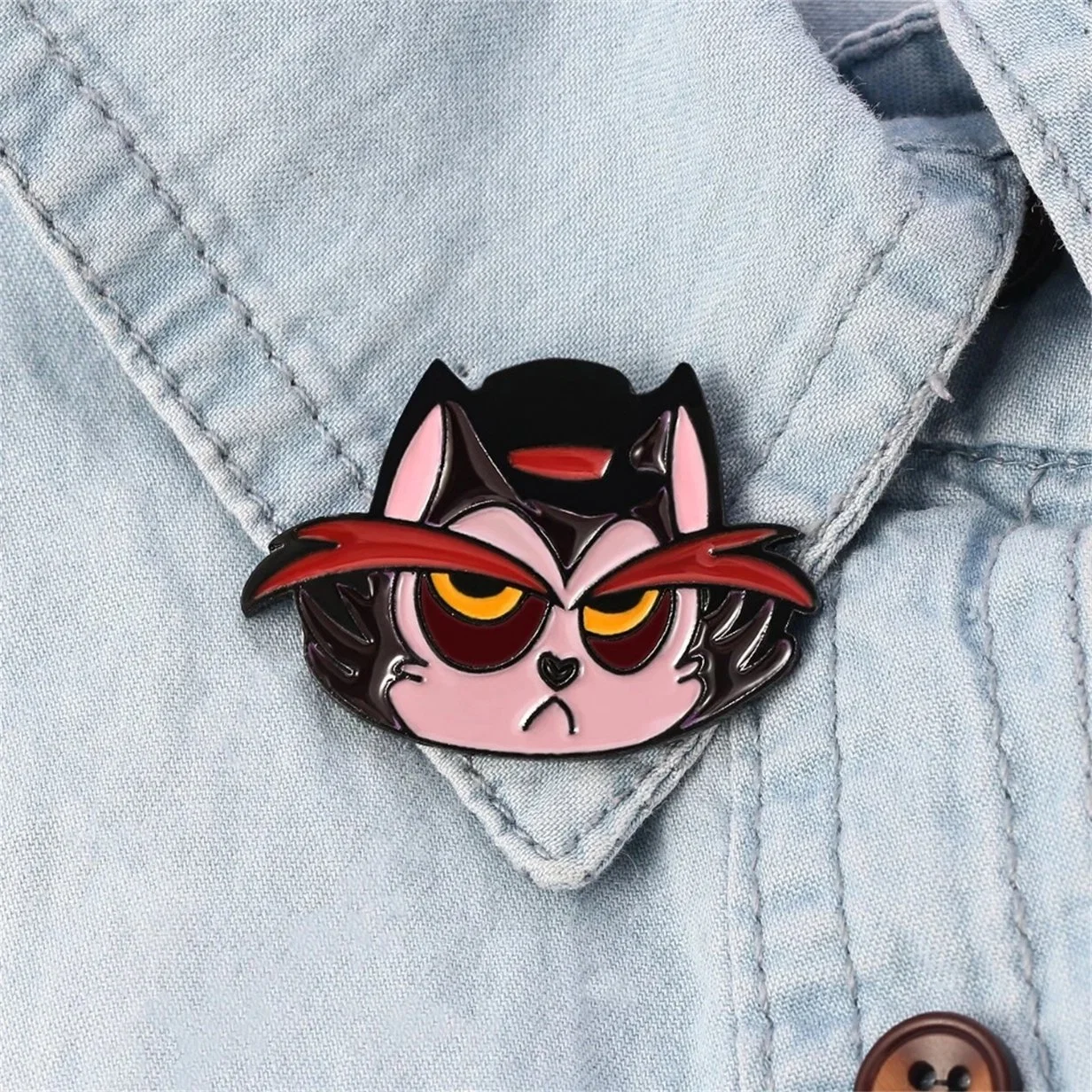 Wholesale/Supplier Custom Baseball Country Sports College Hazbin Cosplay Hotel Cartoon Metal Enamel Lapel Pin Badge