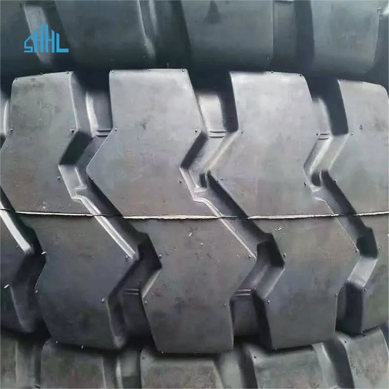 12.00r20 13r22.5 Extra Thick Sidewall Strong Driving All Steel Radial Truck Tyre Tires