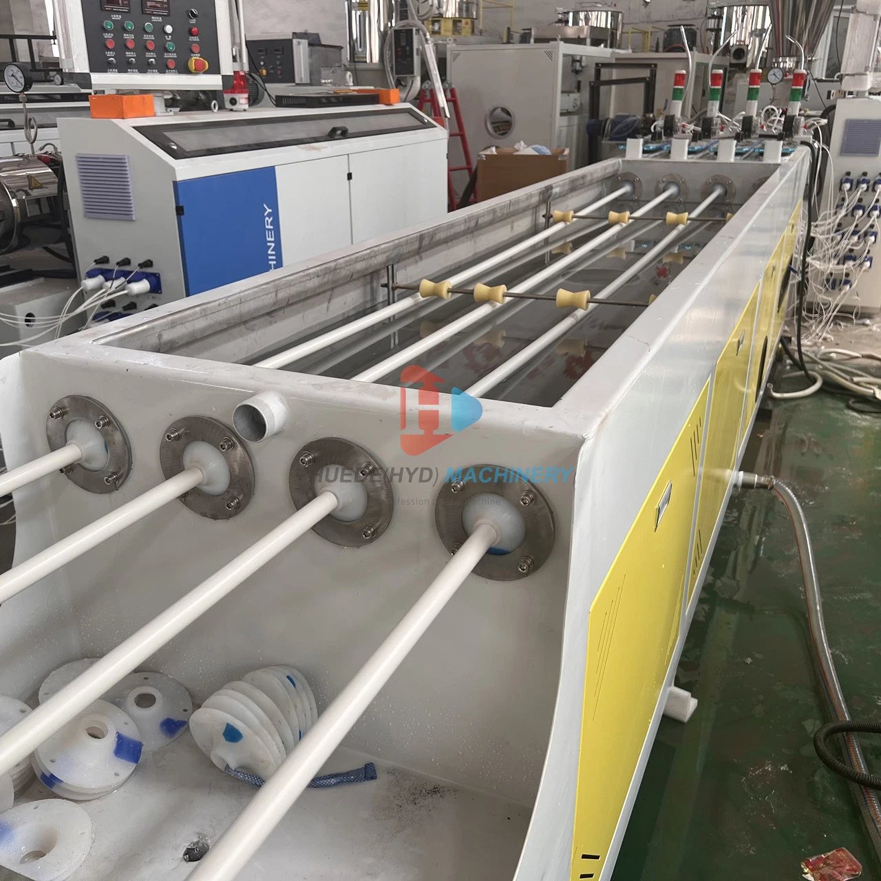 16-32mm Four Cavity PVC Plastic Electric Conduit Corrugated Pipe Making Machine Industry Pipe Plastic Price